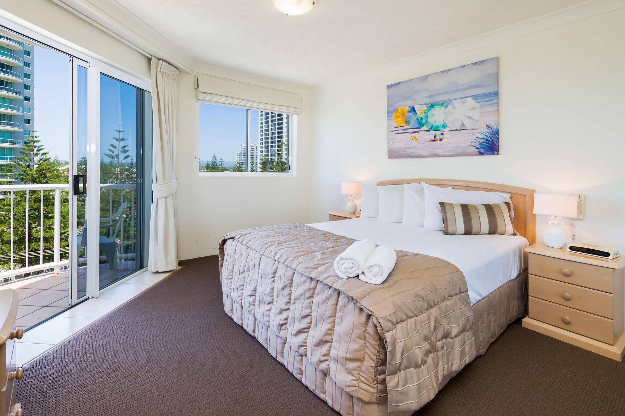 The Ritz Resort Heated Pool Gold Coast Bagian luar foto