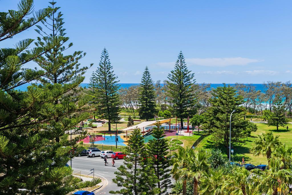 The Ritz Resort Heated Pool Gold Coast Bagian luar foto